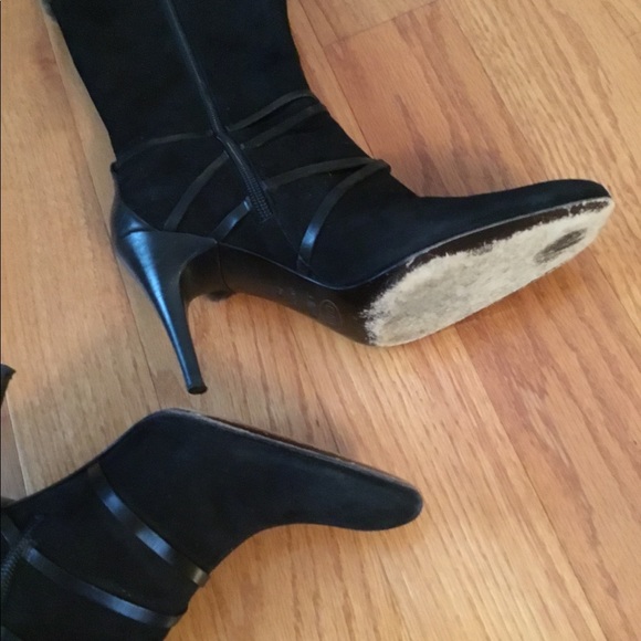 SALE - Circa Joan & David black suede booties Size 7.5 - Picture 7 of 8